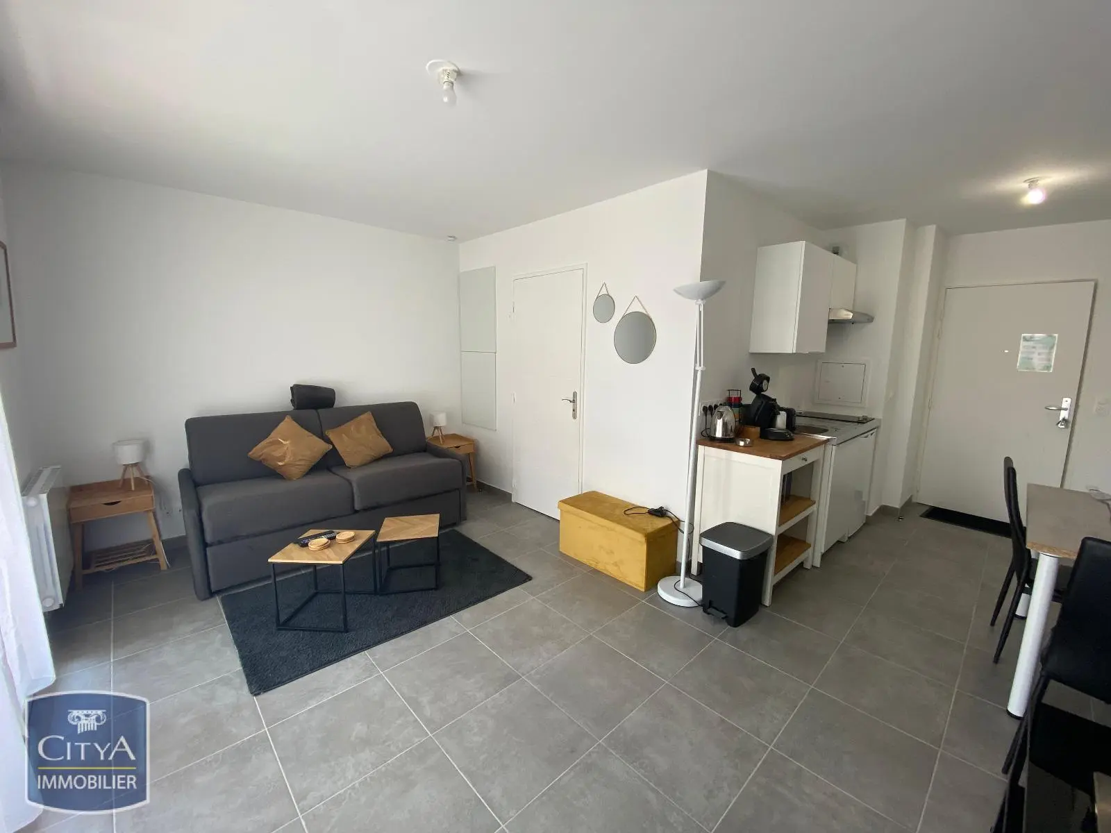 Photo 1 Appartement 1 pièce 26.49m²