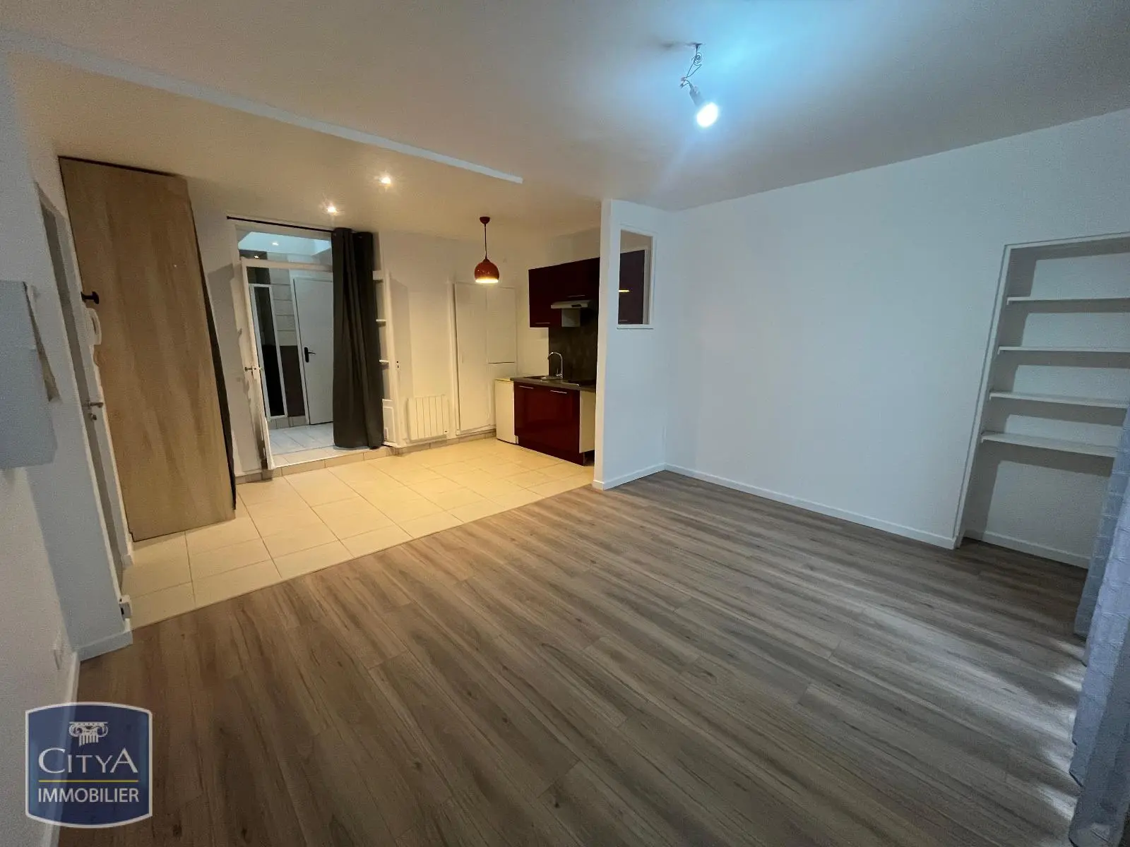 Photo 2 Appartement 1 pièce 29.15m²