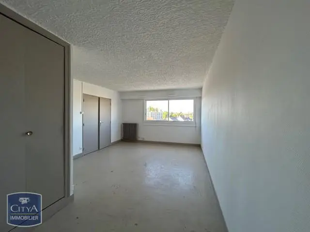 Photo 1 Appartement 1 pièce 33.39m²