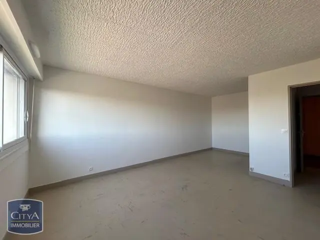 Photo 2 Appartement 1 pièce 33.39m²