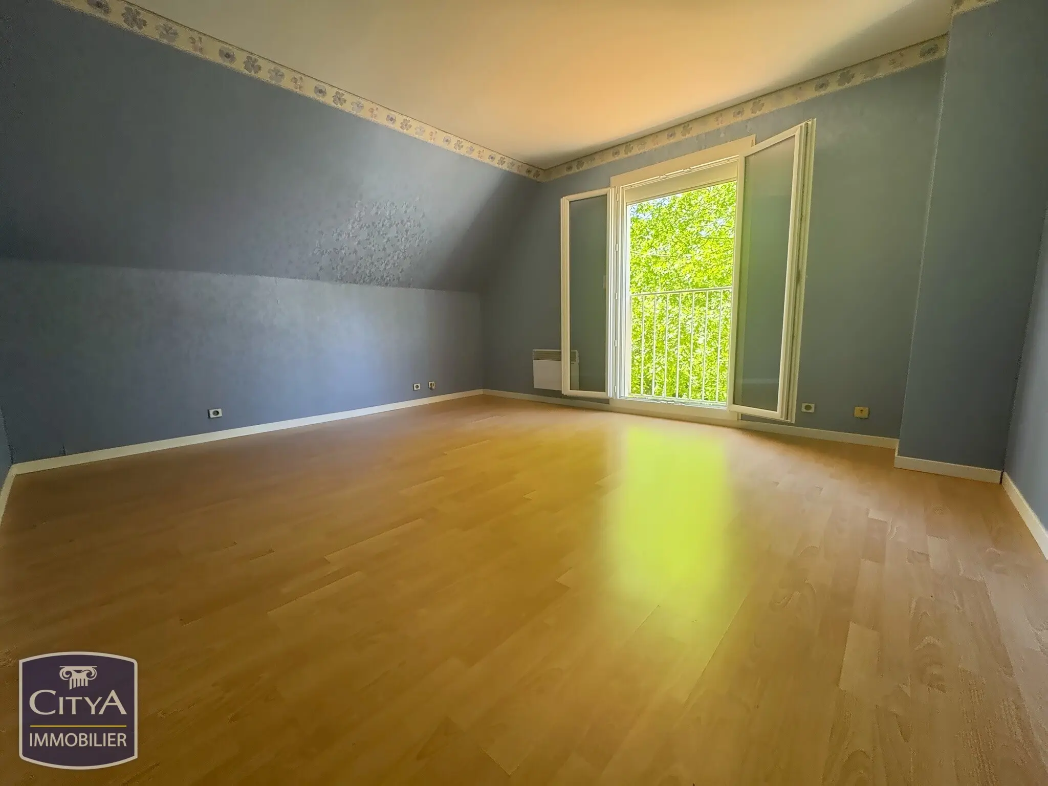Photo 7 Maison 7 pièces 210m²