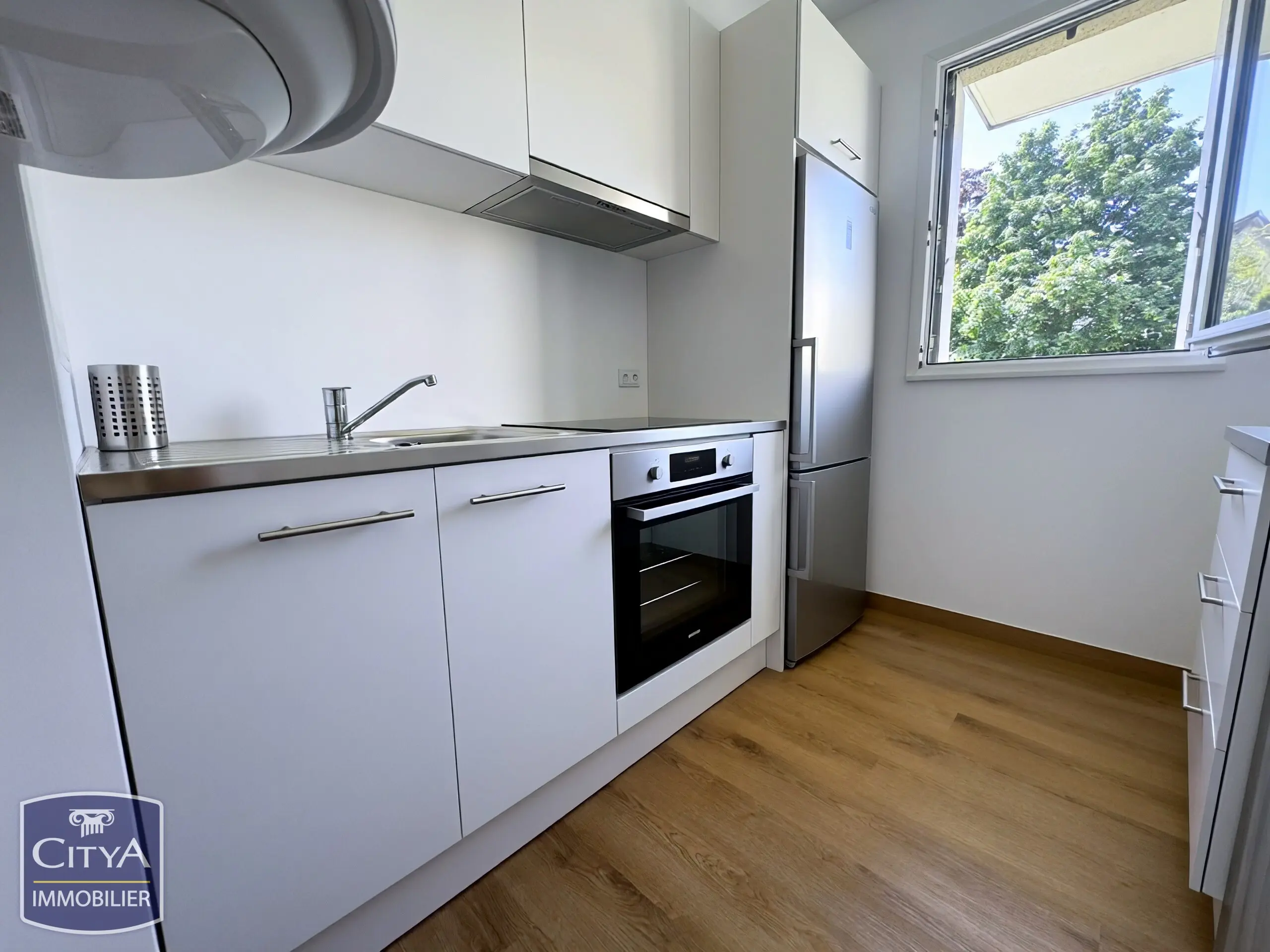 Photo 3 Appartement 1 pièce 28m²