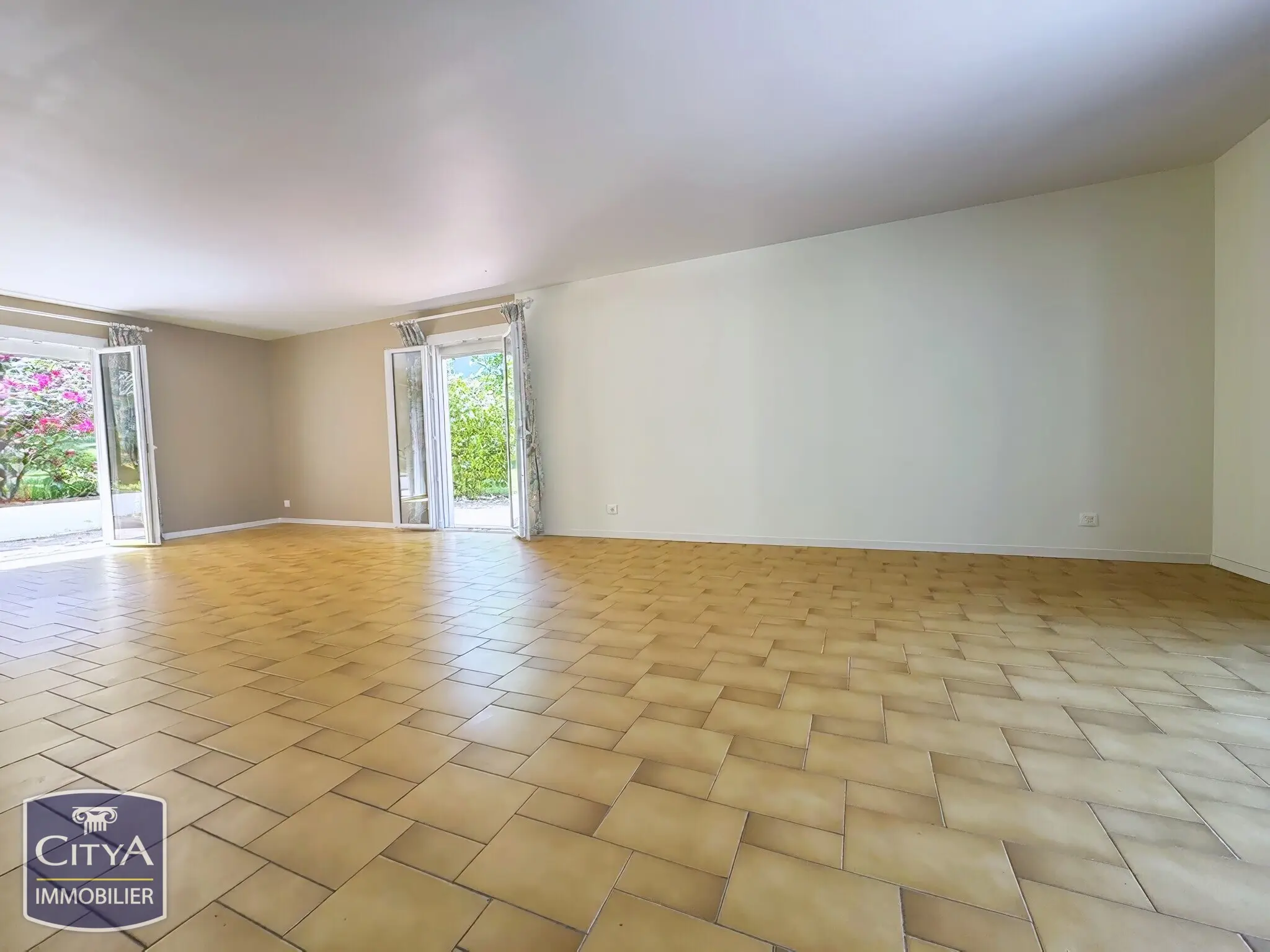 Photo 4 Maison 7 pièces 210m²