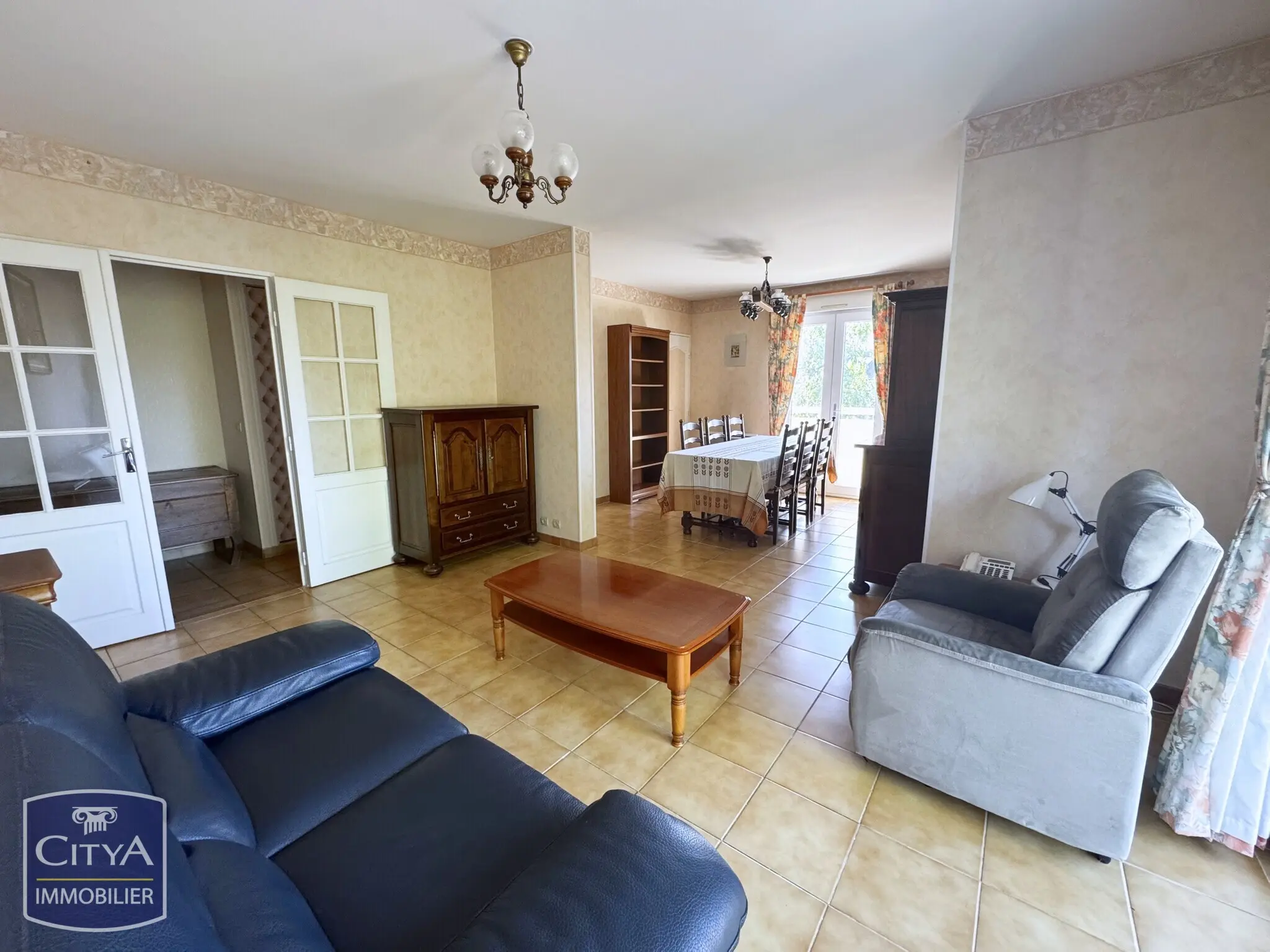 Photo 2 Appartement 4 pièces 74m²