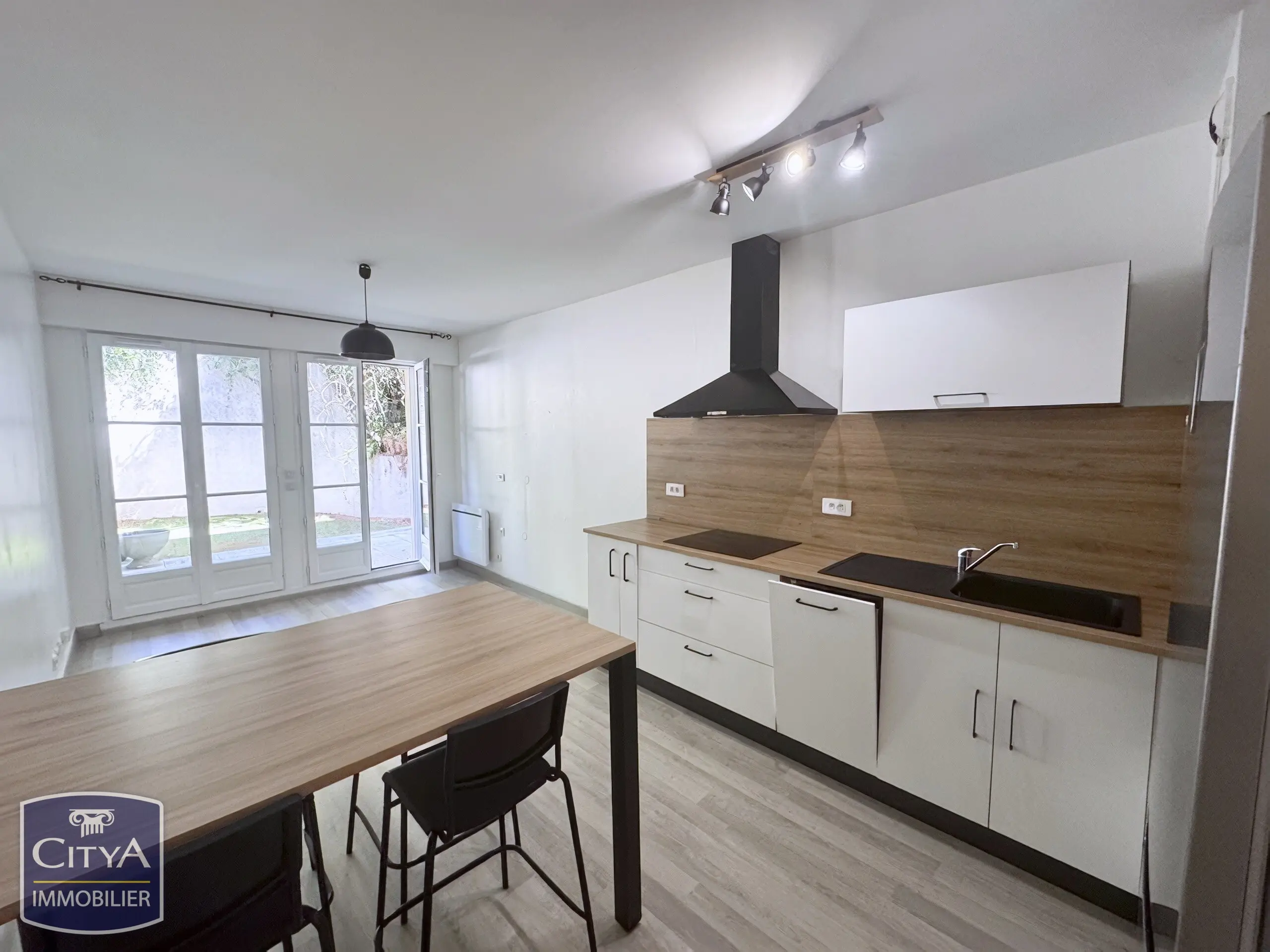 Photo 1 Appartement 2 pièces 42m²