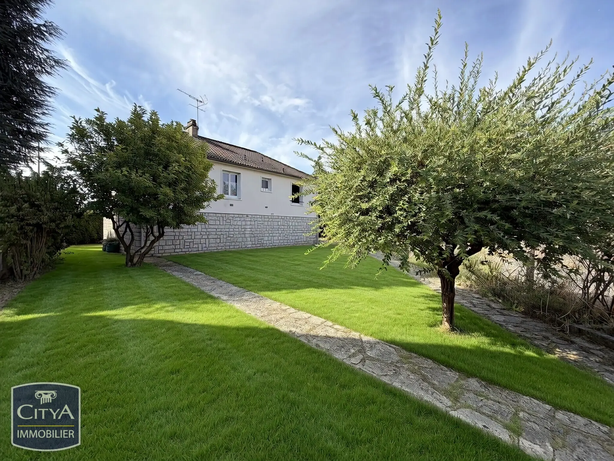 Photo 1 Maison 5 pièces 129m²