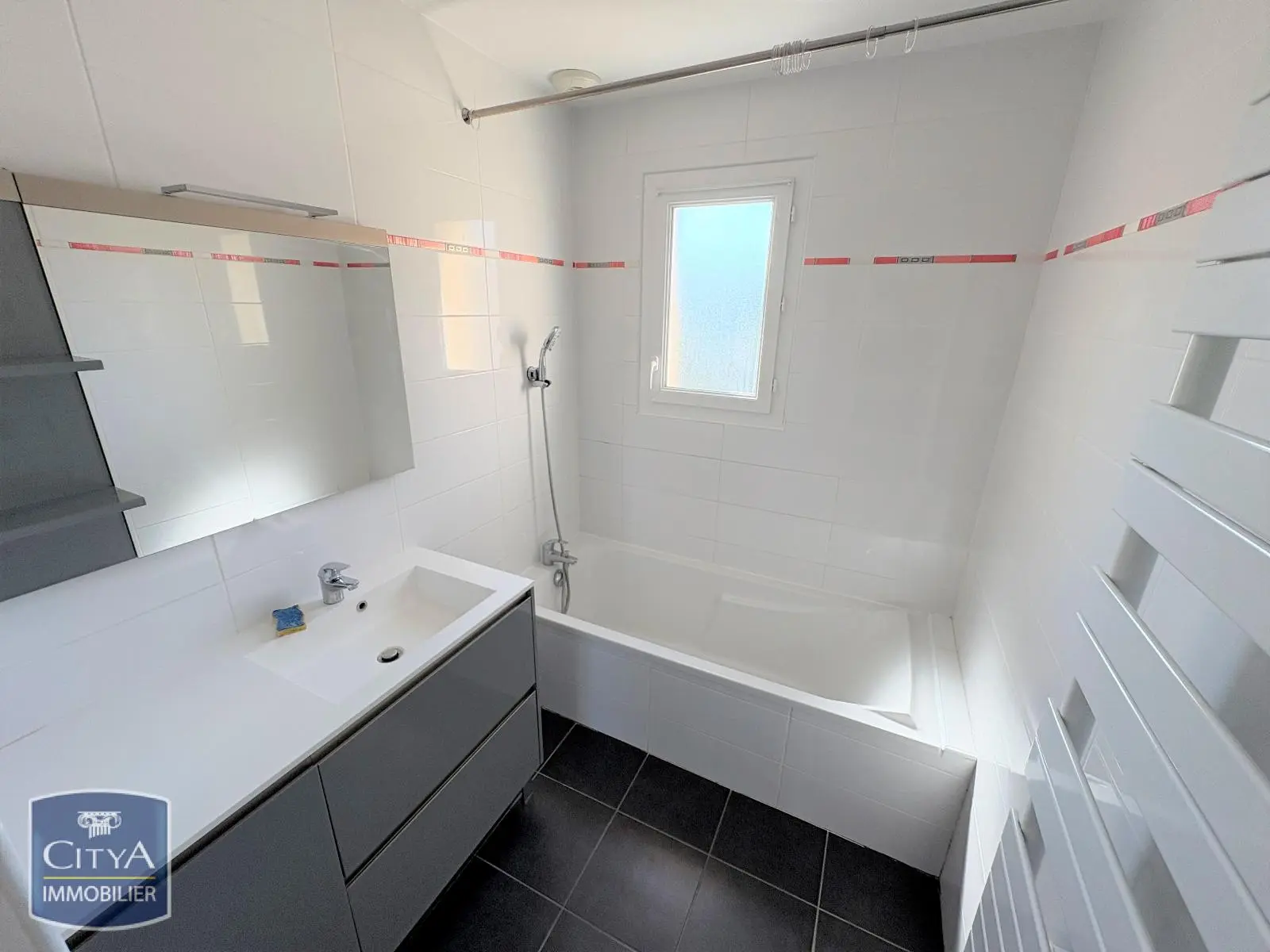 Photo 5 Maison 6 pièces 103.85m²