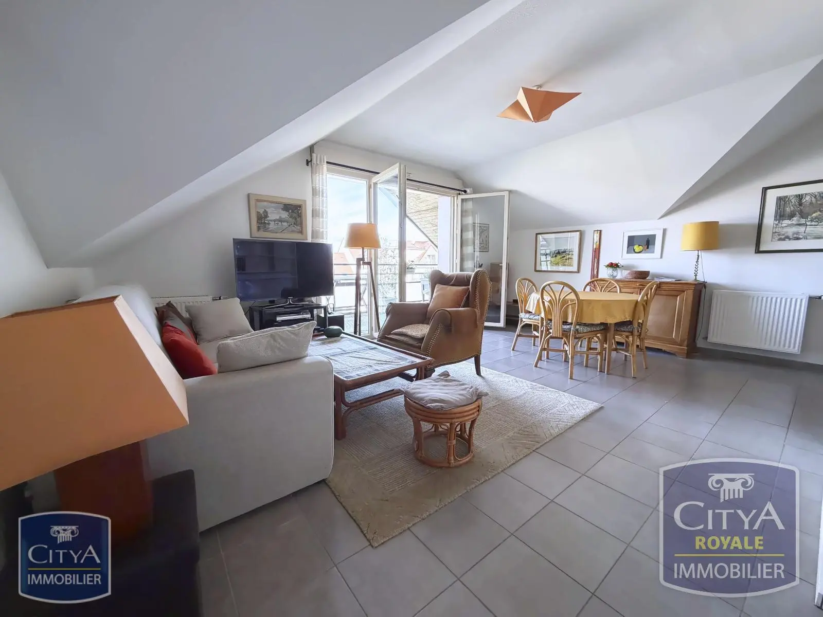 Photo 2 Appartement 3 pièces 81m²