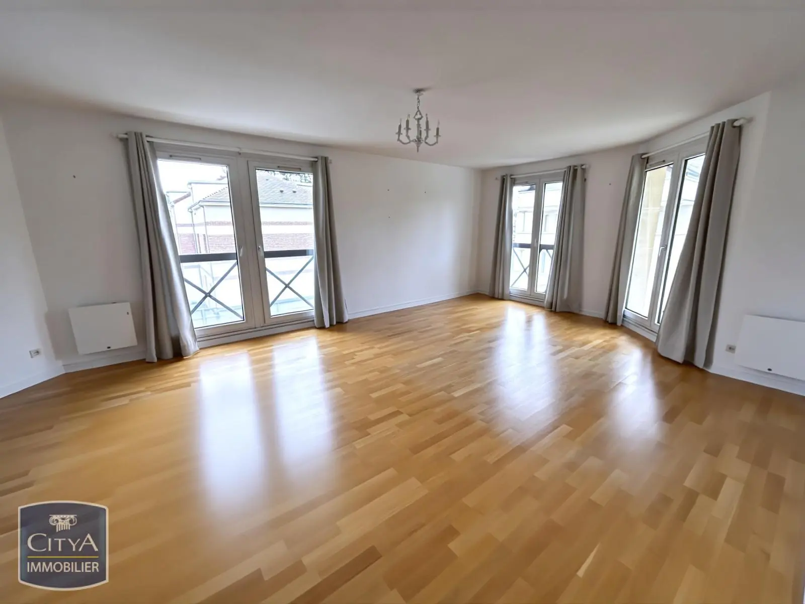Photo 1 Appartement 3 pièces 78m²