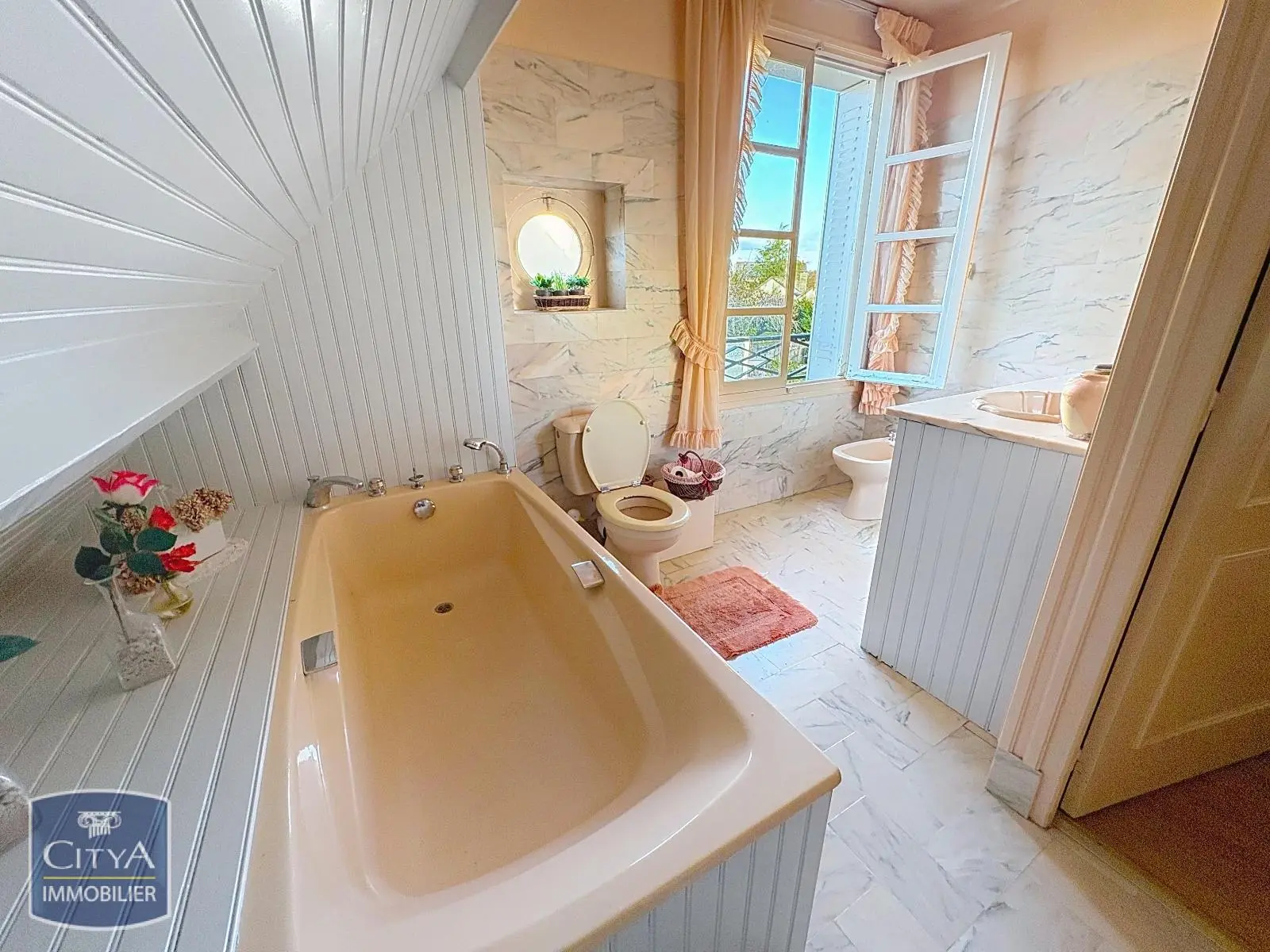 Photo 11 Maison 9 pièces 158m²