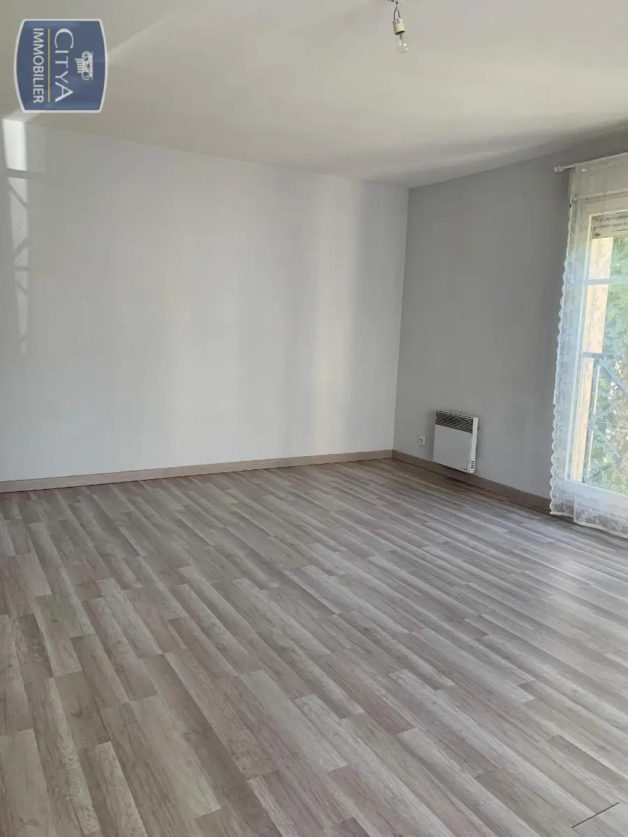 Photo 2 Appartement 1 pièce 38.32m²