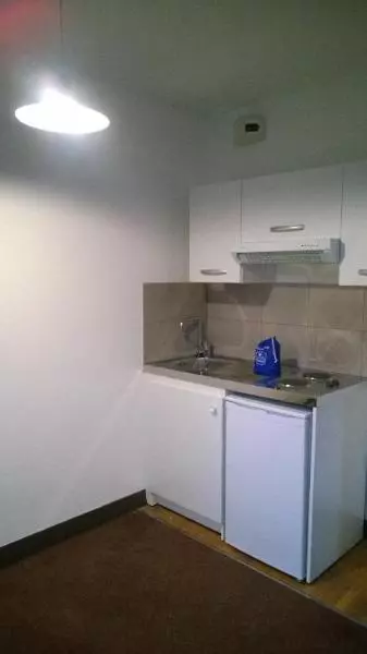 Illustration pour Appartement 1 pièce 30m² Photo Appartement 1 pièce 30m²