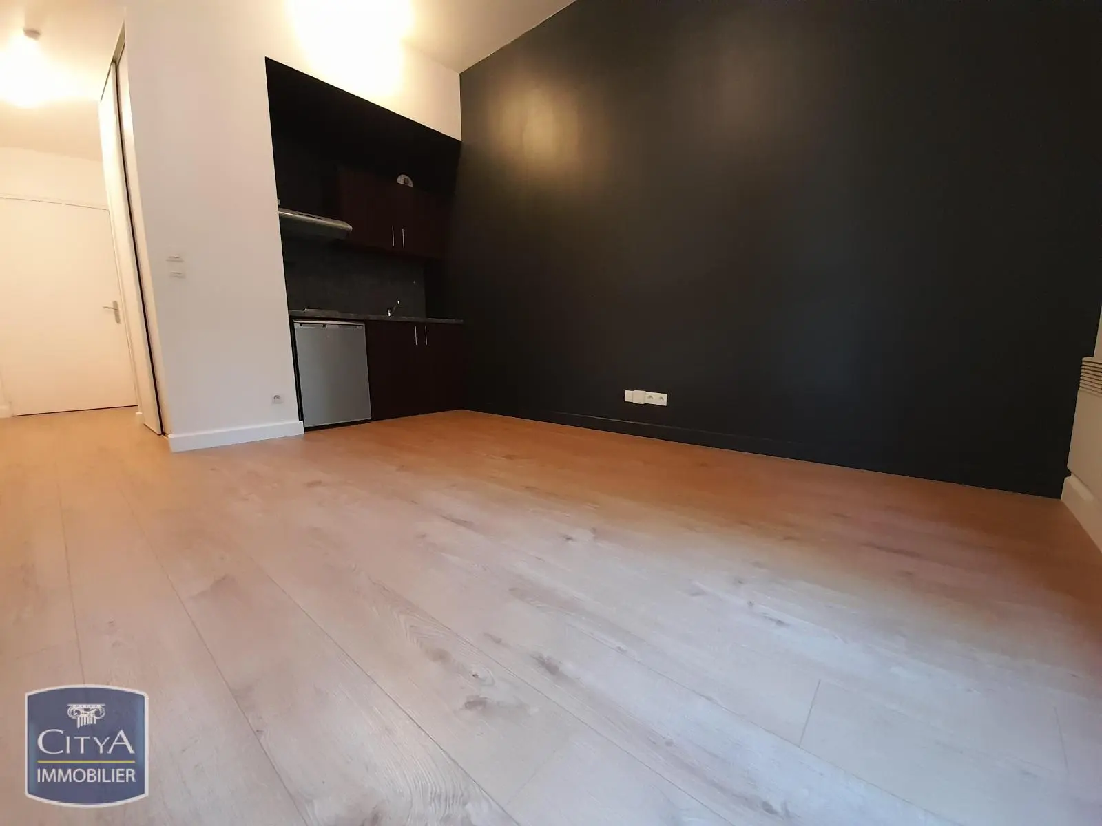 Photo 2 Appartement 1 pièce 22.02m²