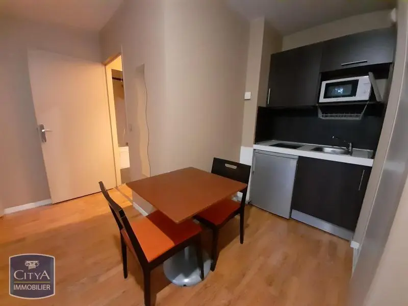 Photo 3 Appartement 2 pièces 31m²