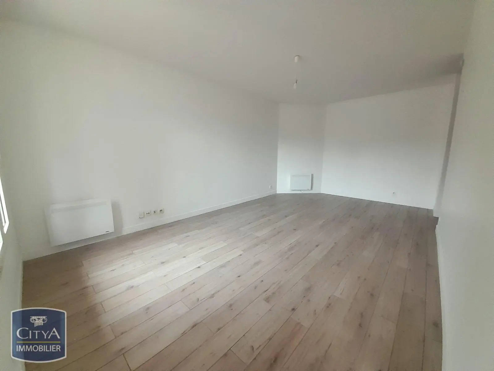 Photo 2 Appartement 1 pièce 31.4m²