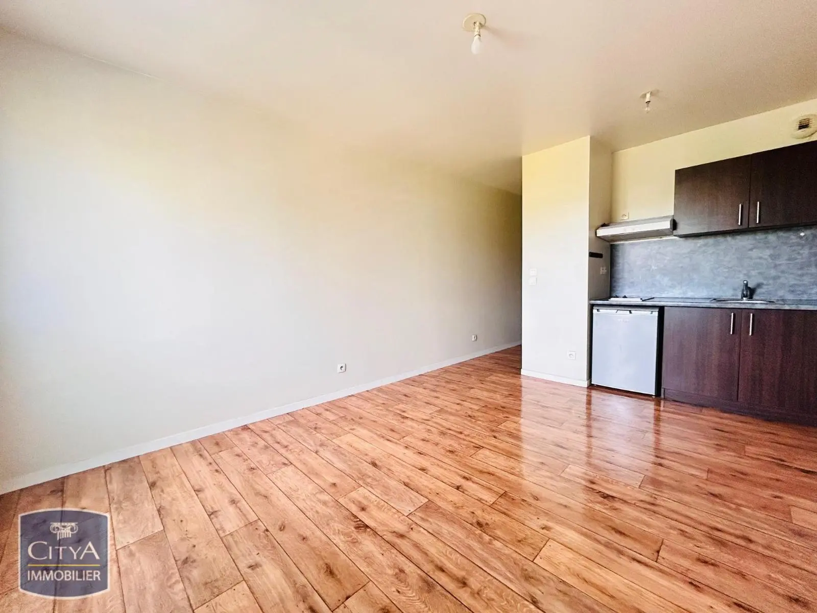 Photo 3 Appartement 1 pièce 22.52m²