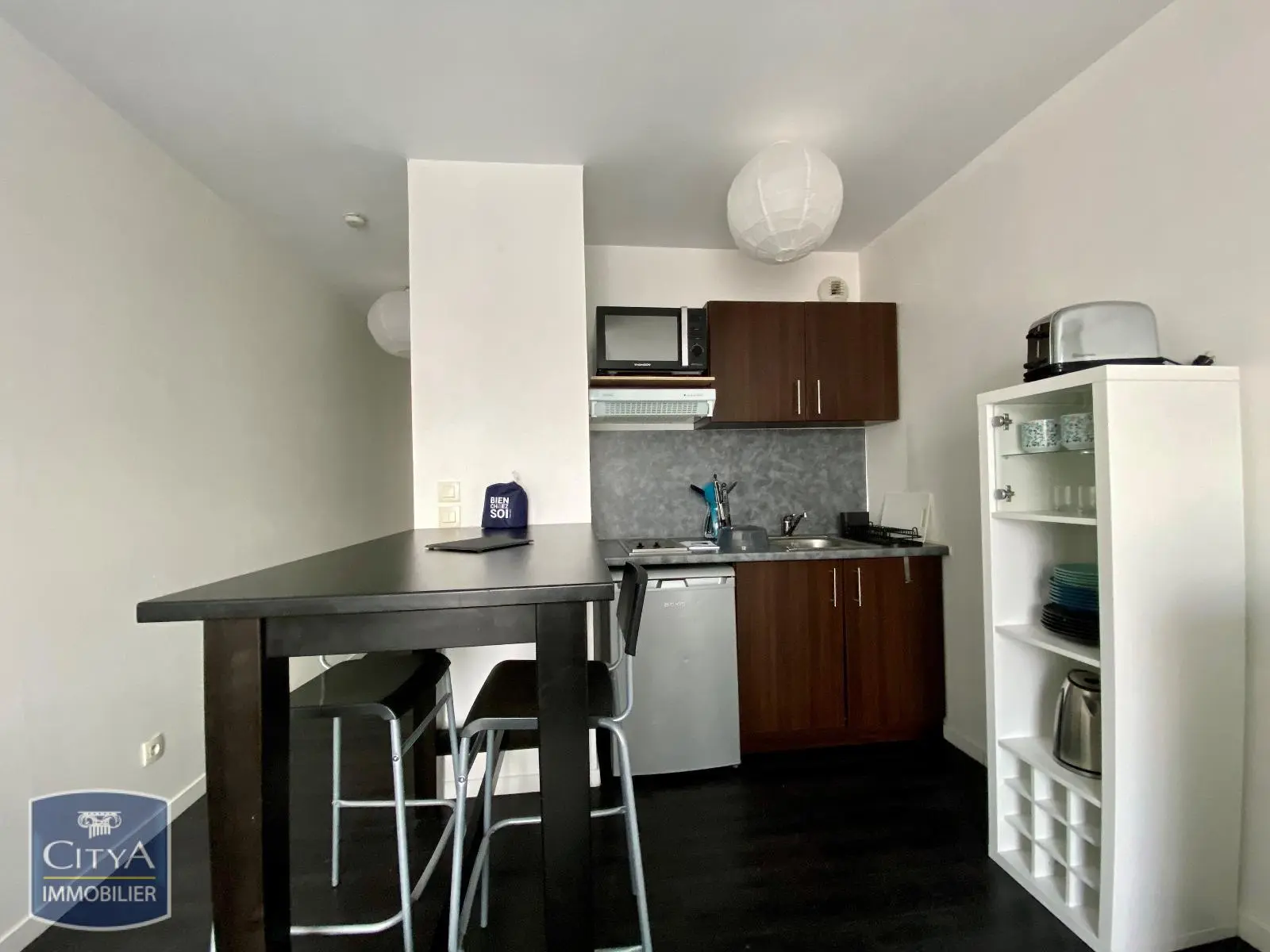 Photo 3 Appartement 1 pièce 21.76m²