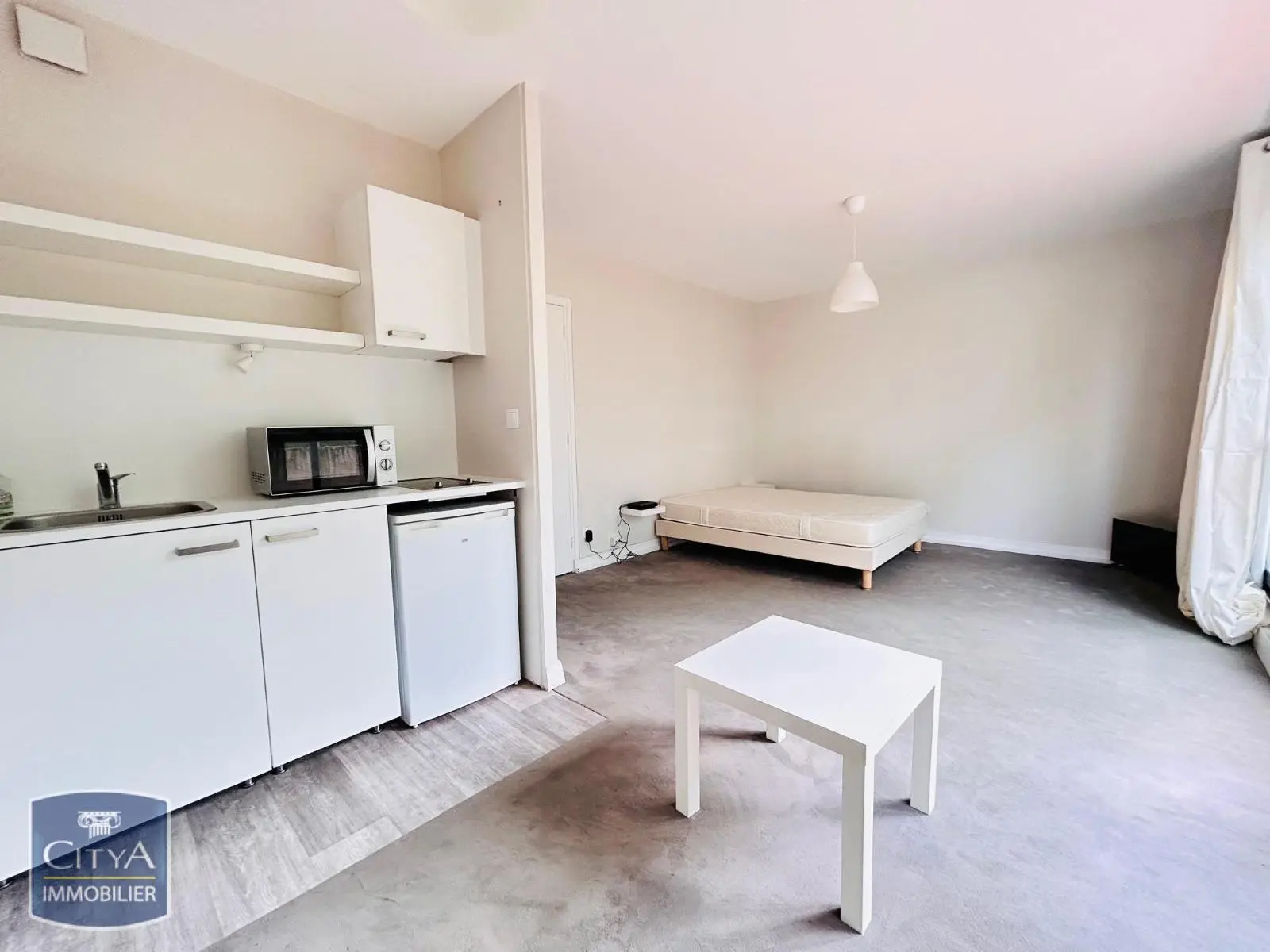 Photo 1 Appartement 1 pièce 30m²
