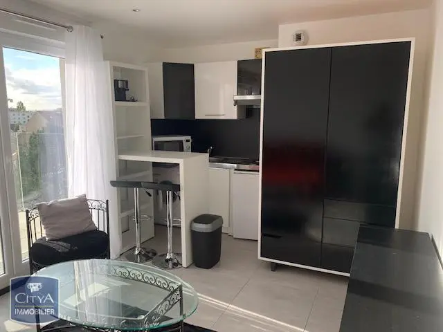 Photo 2 Appartement 1 pièce 22.27m²