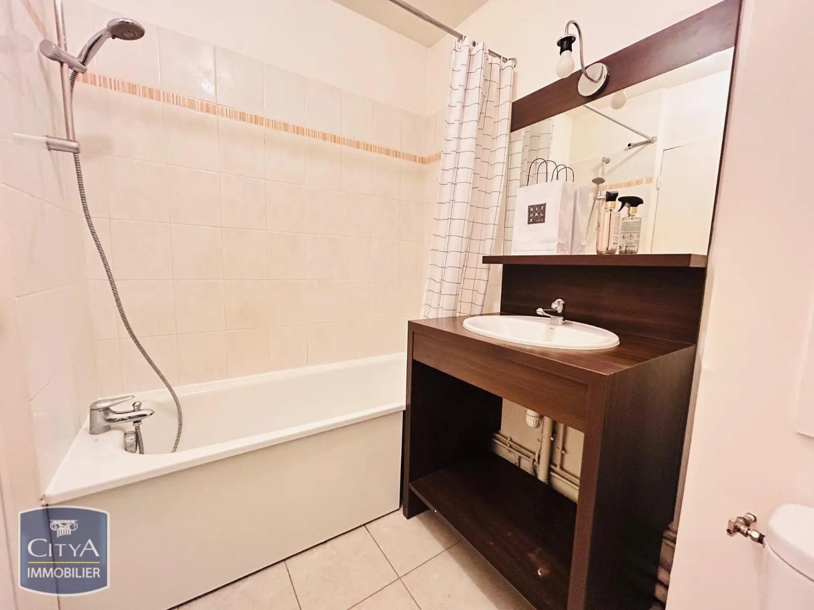 Photo 3 Appartement 1 pièce 22.02m²
