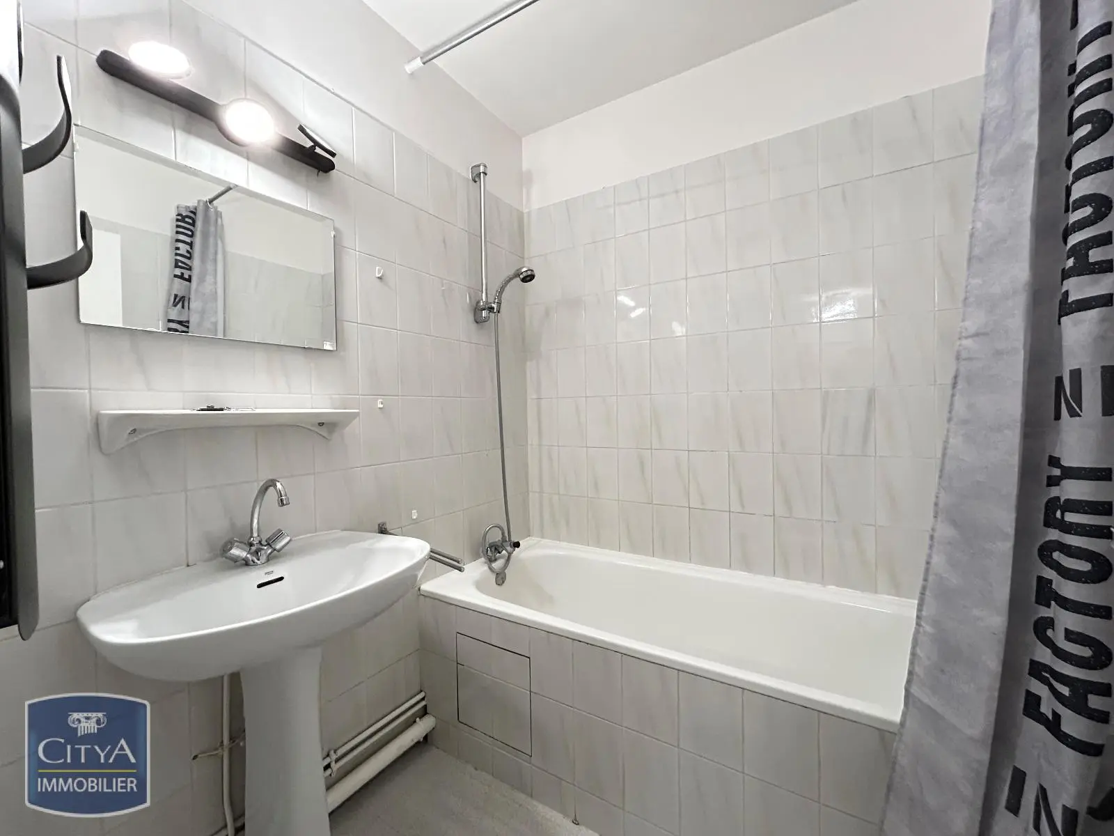 Photo 3 Appartement 1 pièce 27.11m²