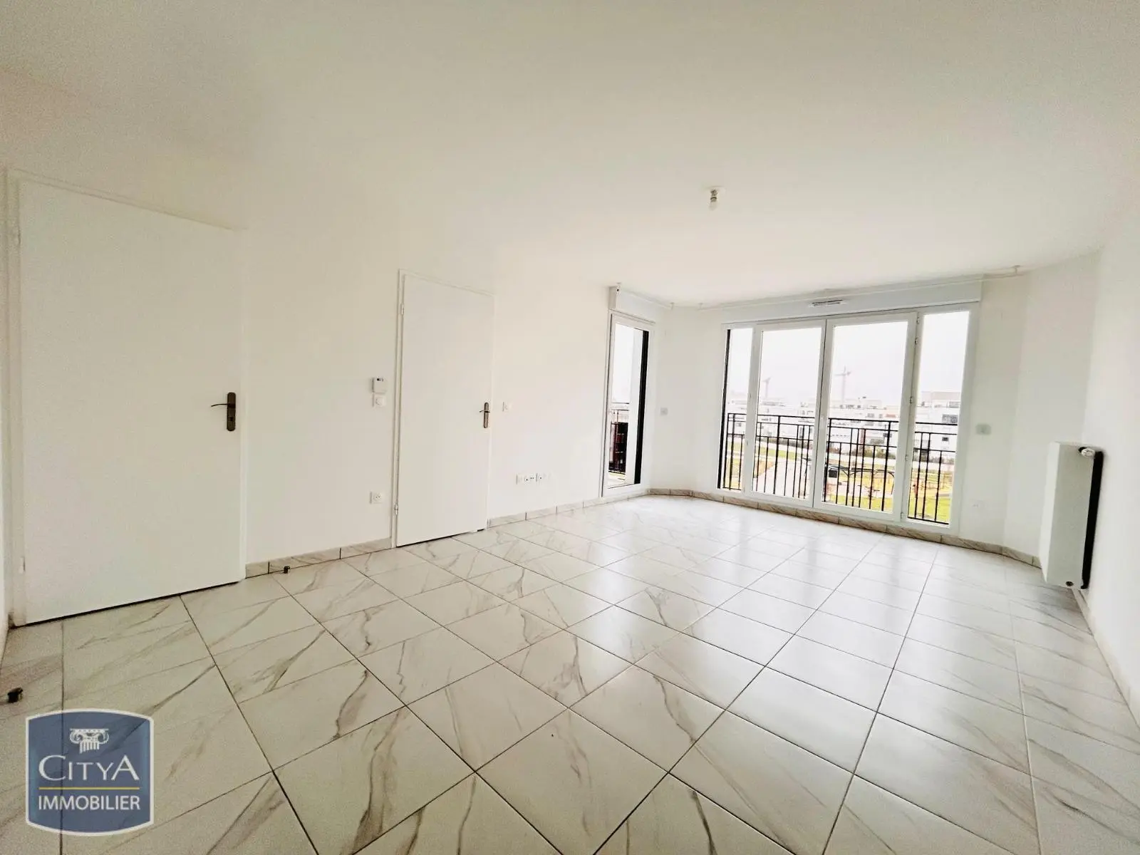 Photo 1 Appartement 4 pièces 82.59m²
