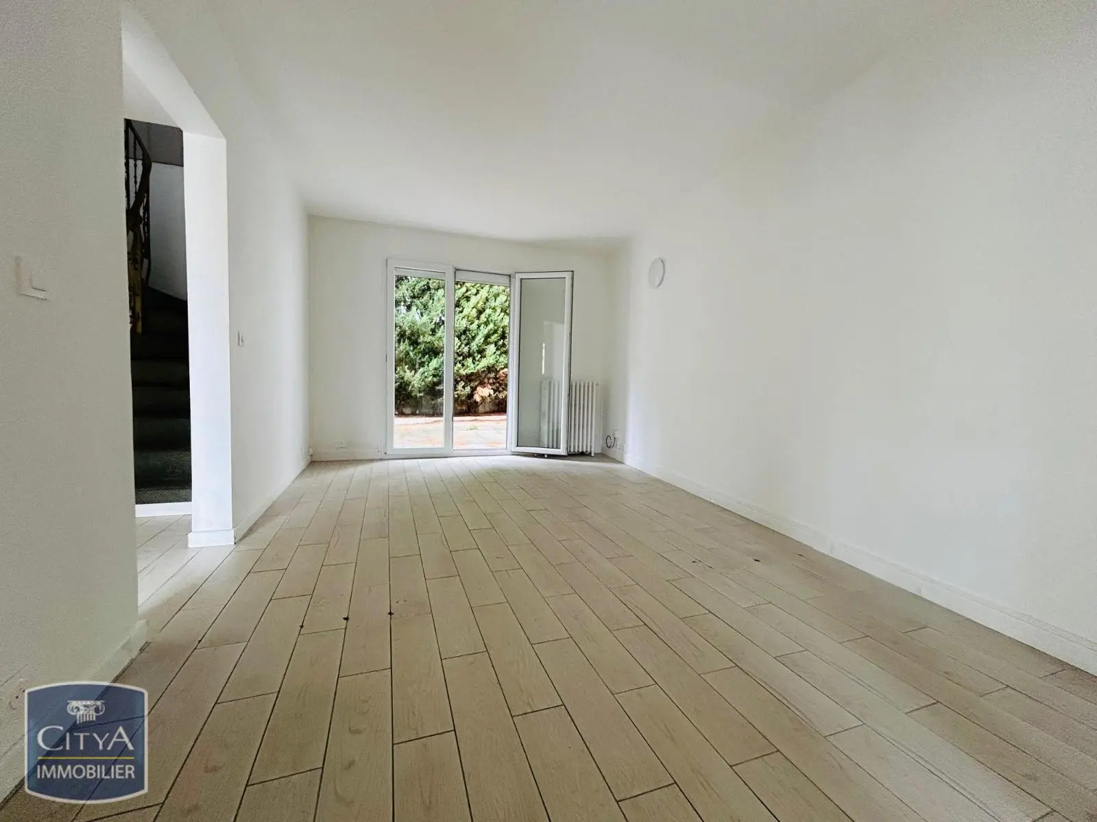 Photo 1 Maison 5 pièces 80m²