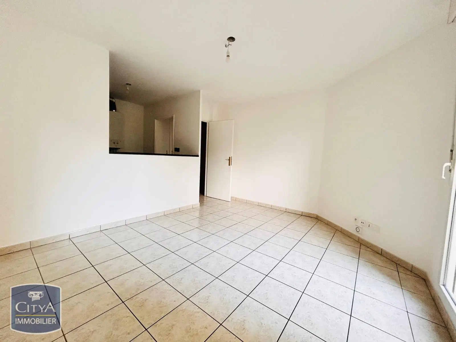 Photo 3 Appartement 2 pièces 41.91m²