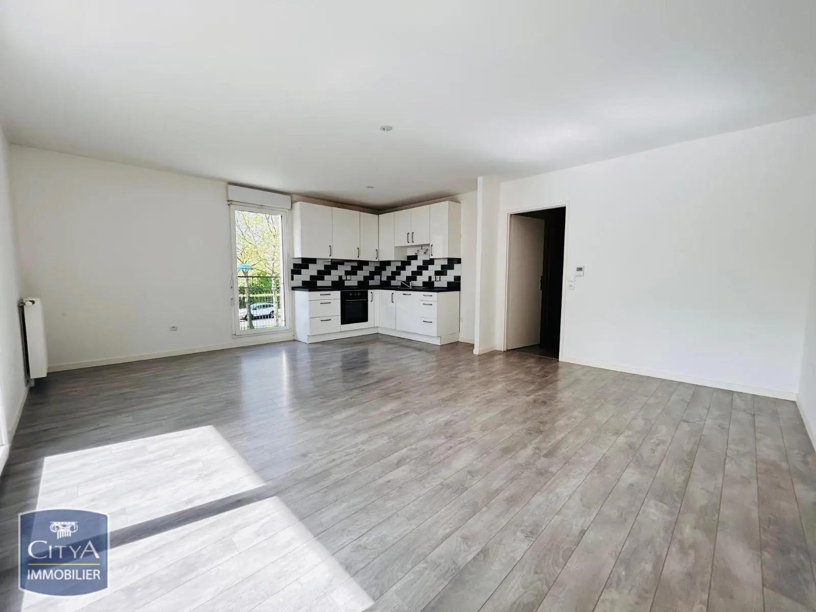 Photo 2 Appartement 4 pièces 81.4m²