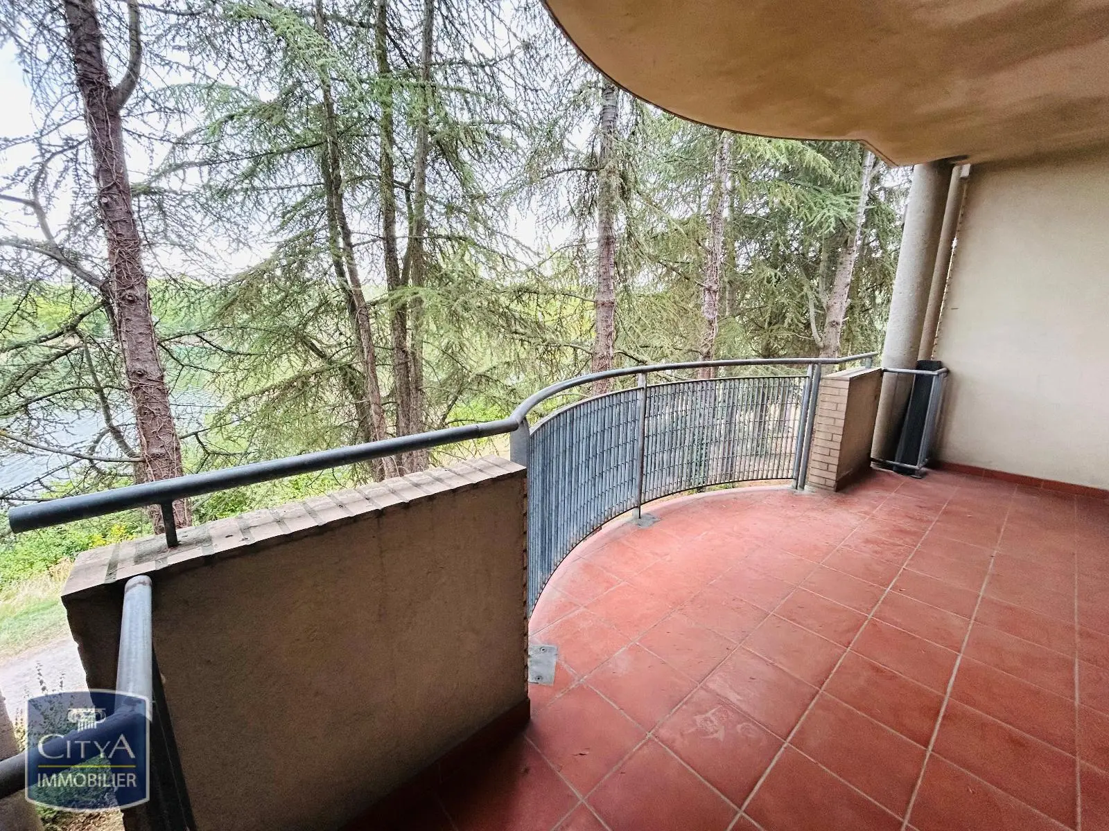 Photo 1 Appartement 1 pièce 42.75m²