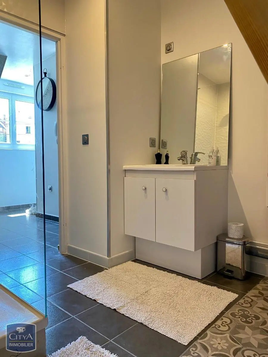 Photo 4 Appartement 1 pièce 22.81m²