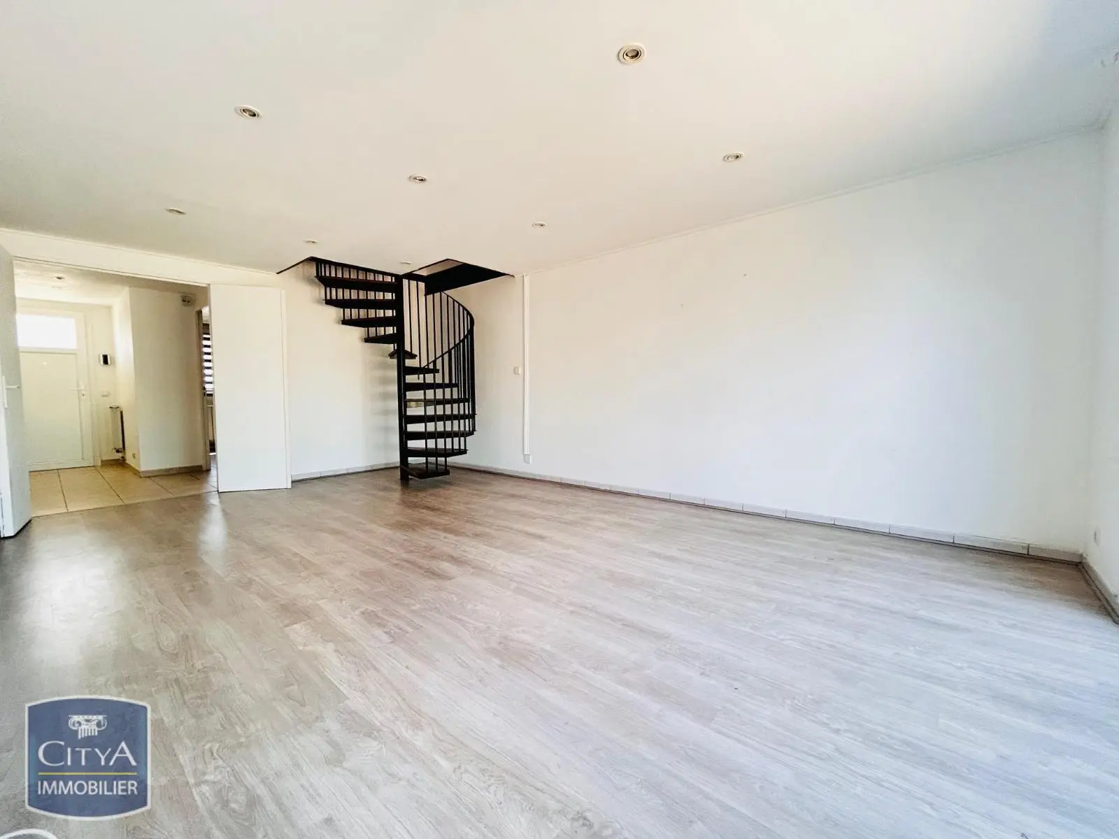 Photo 2 Maison 5 pièces 93m²