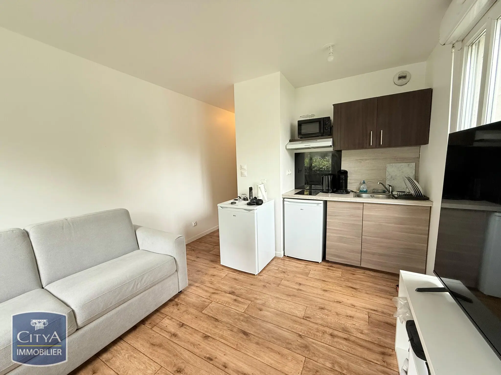 Photo 3 Appartement 1 pièce 21.39m²