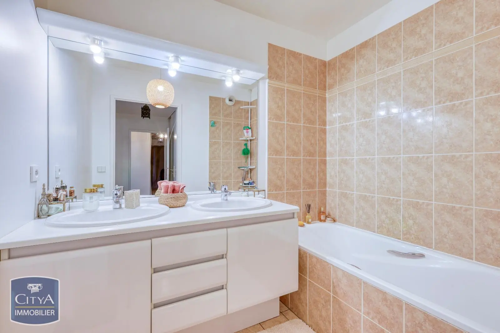 Photo 15 Appartement 4 pièces 91m²