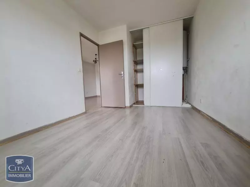 Illustration pour Appartement 2 pièces 37m² Photo Appartement 2 pièces 37m²