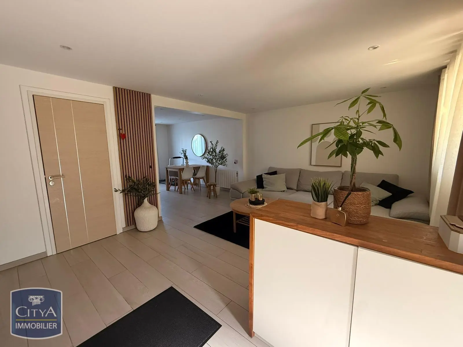 Photo 1 Maison 4 pièces 73.81m²