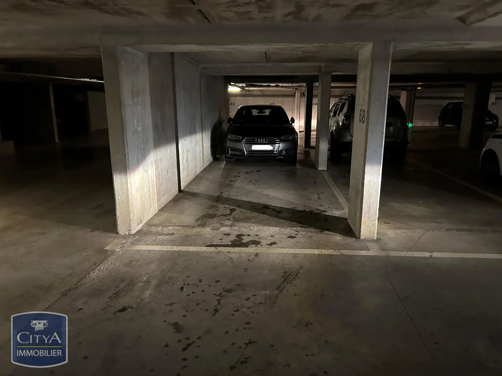 Photo 1 parking Chessy
