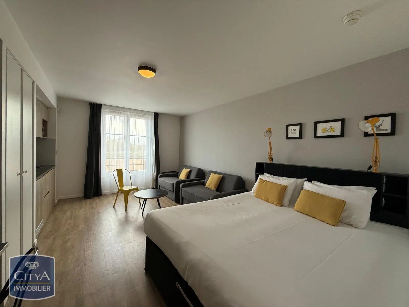 Photo 2 Appartement 1 pièce 27.74m²