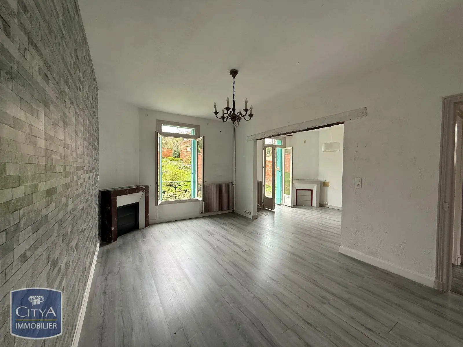 Photo 1 Maison 5 pièces 101m²