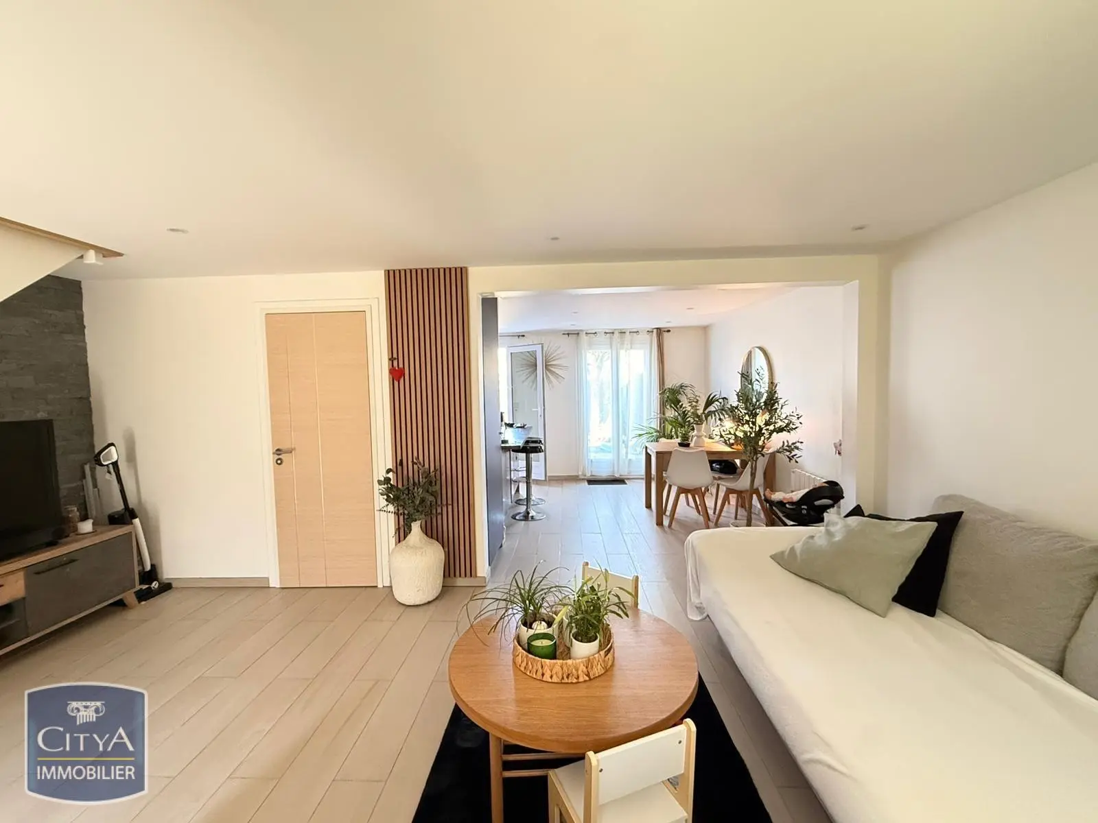 Photo 2 Maison 4 pièces 73.81m²