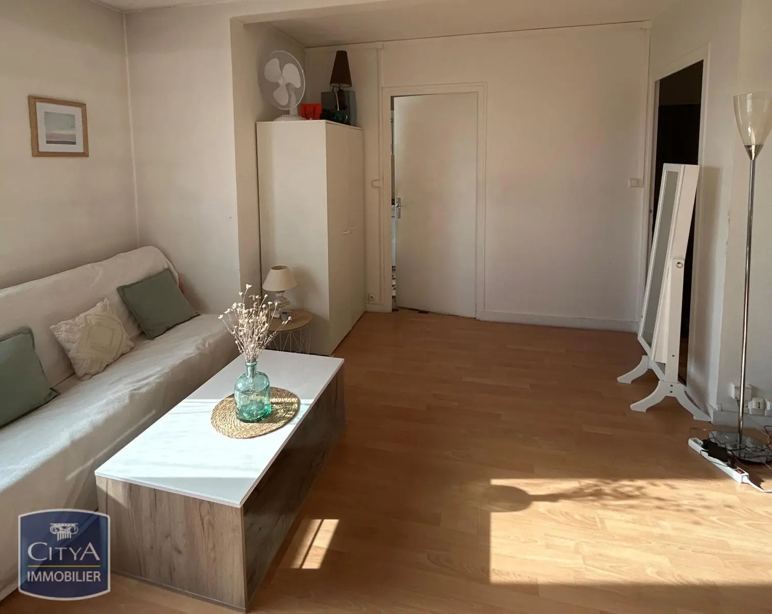 Photo 1 Appartement 1 pièce 36.48m²