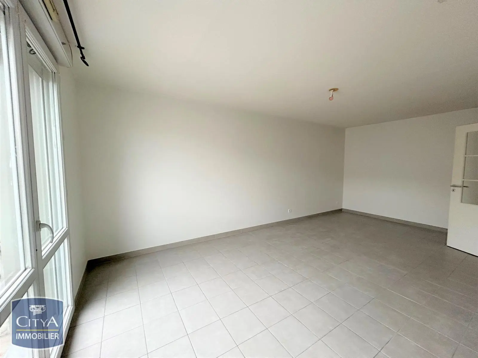 Photo 3 Appartement 2 pièces 47m²