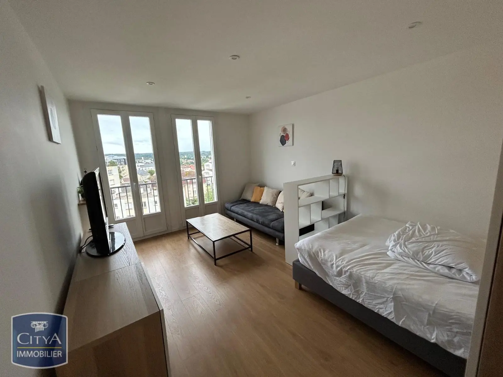 Photo 1 Appartement 1 pièce 27.83m²