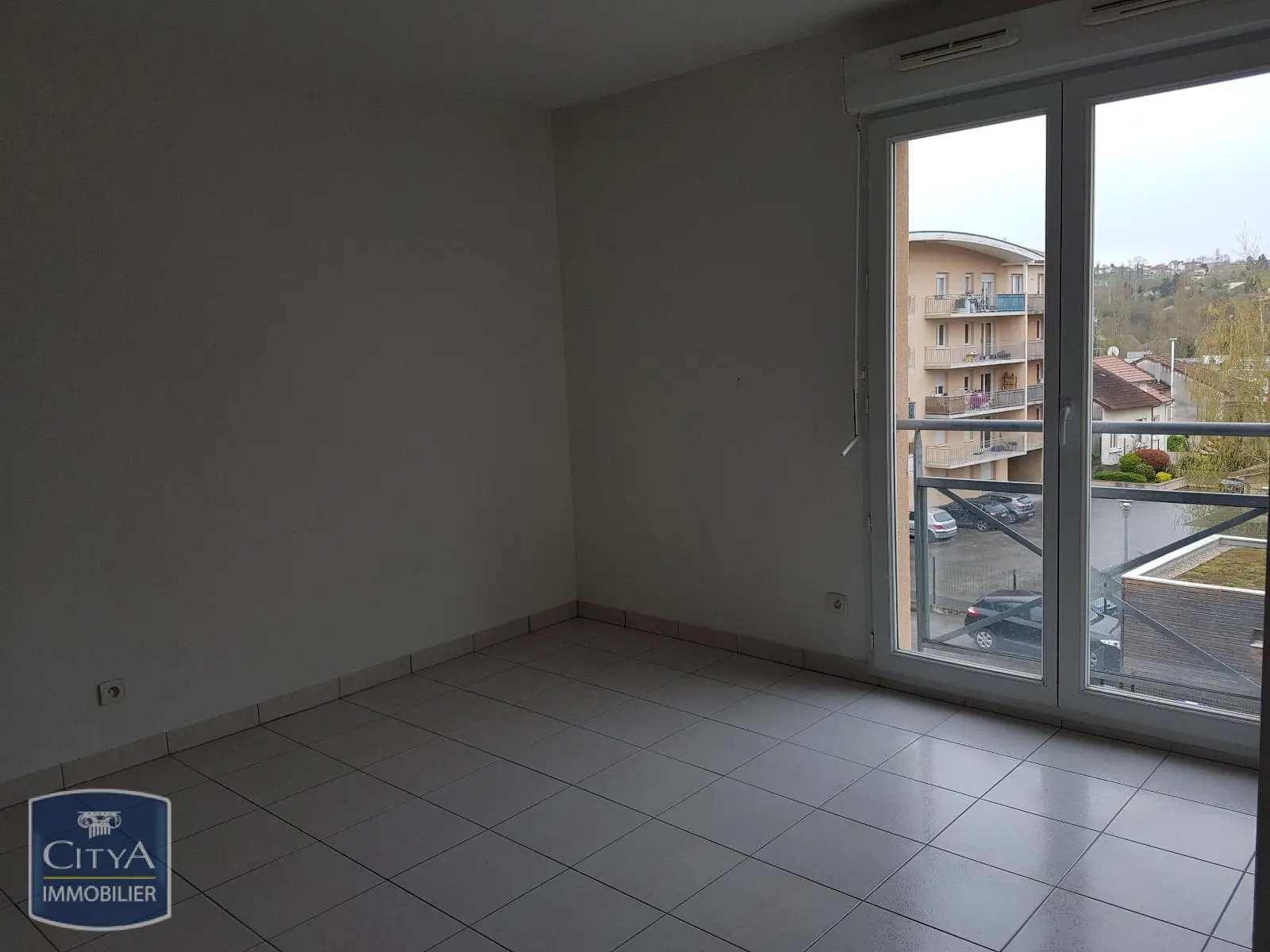 Photo 2 Appartement 1 pièce 23.08m²