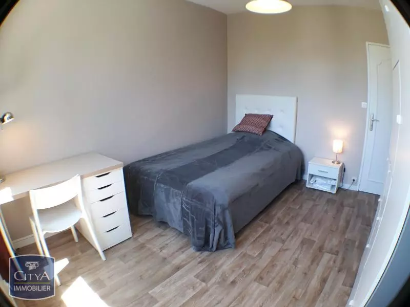 Illustration pour Appartement 1 pièce 12m² Photo Appartement 1 pièce 12m²