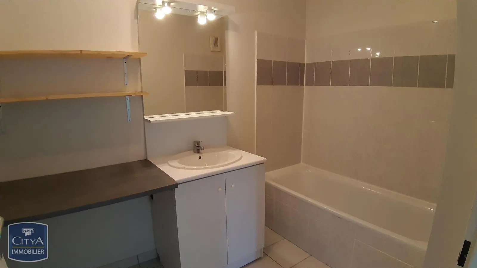Photo 7 Appartement 3 pièces 55.76m²