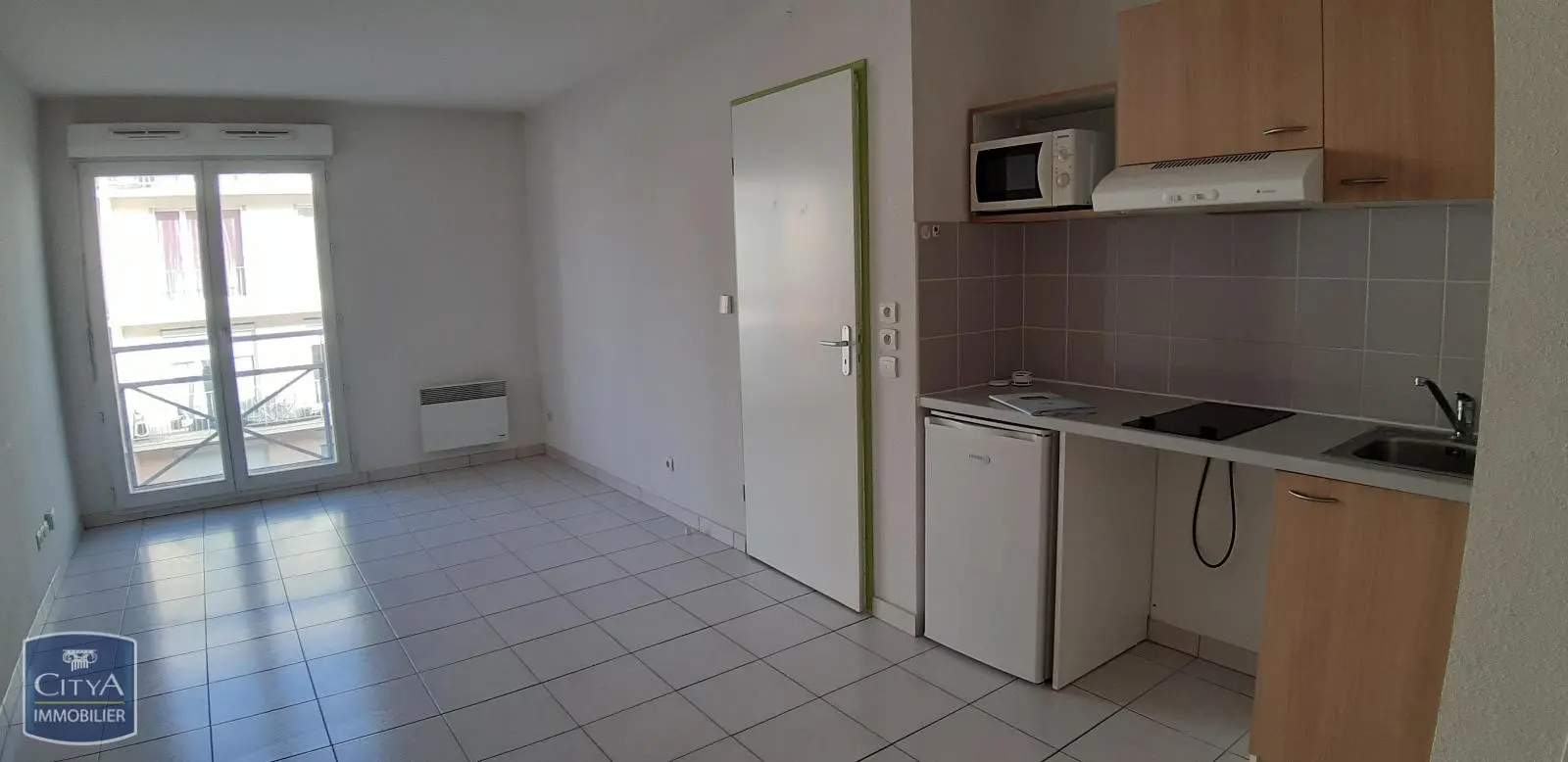 Photo 1 Appartement 2 pièces 31.81m²