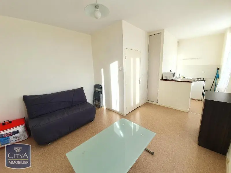 Photo 1 Appartement 1 pièce 22.95m²