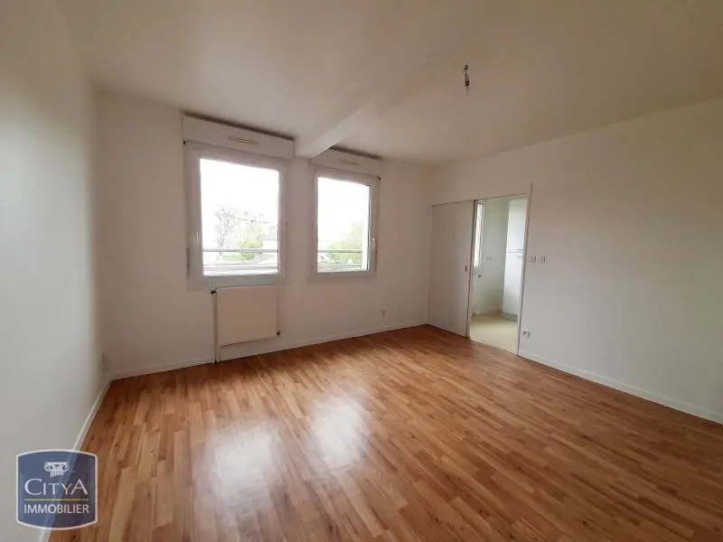 Photo 3 Appartement 2 pièces 47.3m²