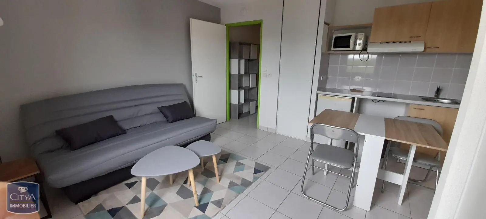 Photo 1 Appartement 1 pièce 23.51m²
